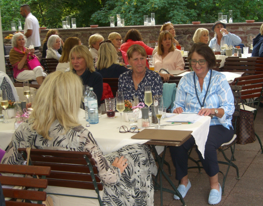Bild Damengolf2